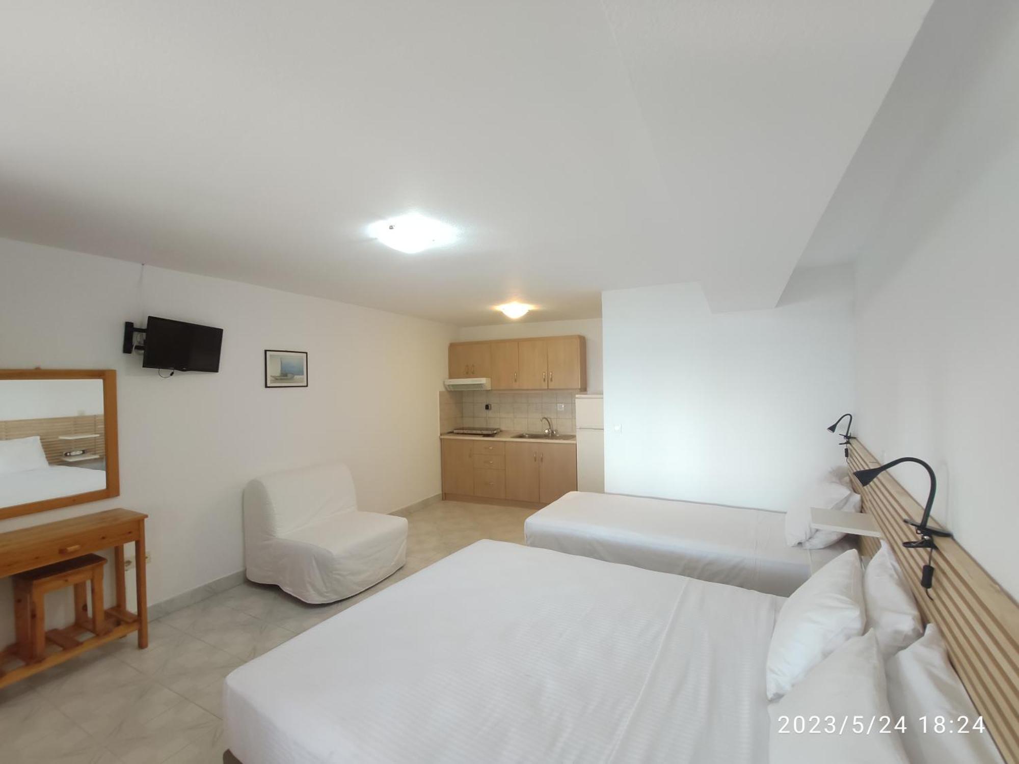 Para Thin Alos Inn Neos Marmaras Dış mekan fotoğraf