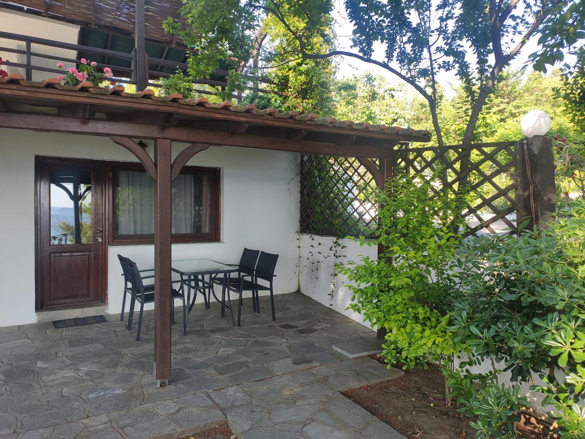 Para Thin Alos Inn Neos Marmaras Dış mekan fotoğraf